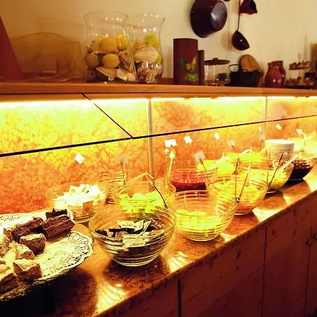 Alpenhaus 4* Капрун